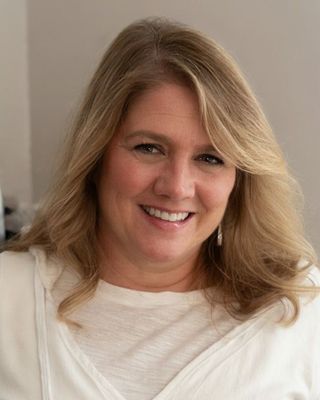 Photo of Lynn A Arters, Marriage & Family Therapist, LMFT