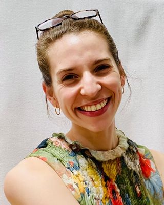 Photo of Bianca Velez, Clinical Social Work/Therapist, PsyD