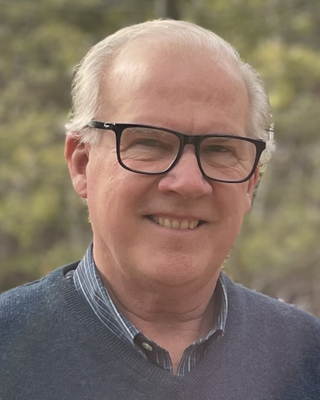 Photo of Dave Lee, Psychologist, LP