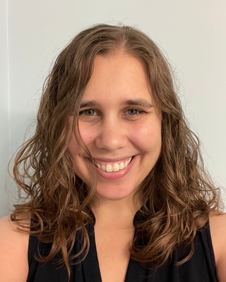 Photo of Erica Krist, Clinical Social Work/Therapist, MSW, LICSW