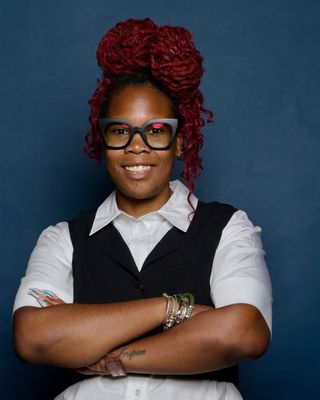 Photo of Dominique E Phinn, Clinical Social Work/Therapist, DSW, LMSW, SIPI