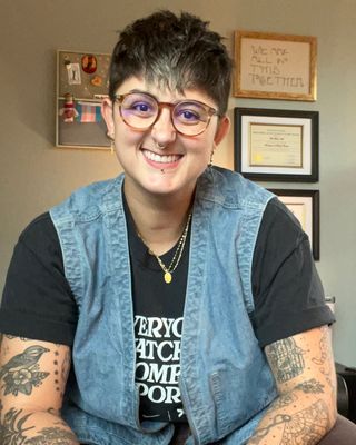 Photo of Mia Kells, Marriage & Family Therapist, LMFT