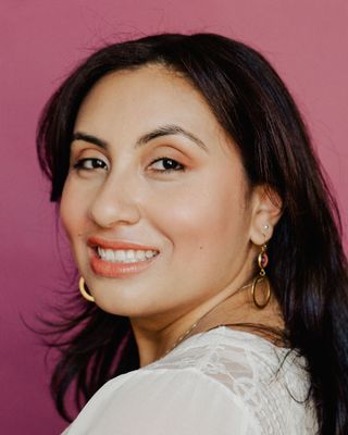 Photo of Viviana Ramirez, Licensed Clinical Professional Counselor, LCPC