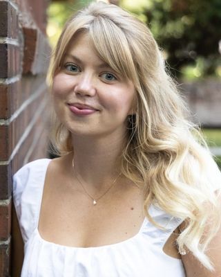 Photo of Melissa May, Licensed Professional Counselor Candidate, MA, LPCC