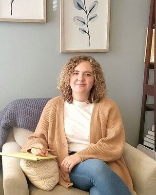 Photo of Trin Zacharias, Licensed Professional Counselor, MA, LPC