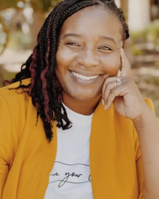 Photo of LaKisha Tolbert, Licensed Professional Counselor, LPC