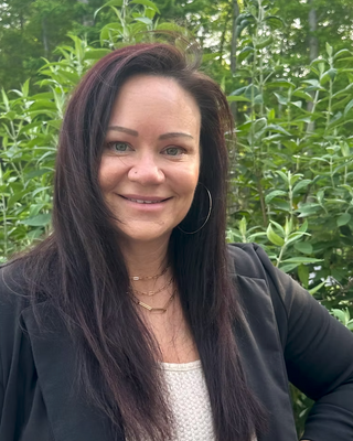 Photo of Adrienne Naleppa, Counselor, LGPC, CFRS, NCC