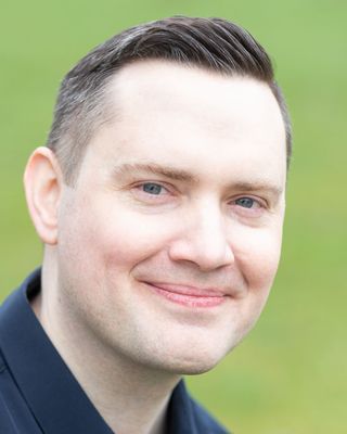 Photo of Daniel McKenzie, Marriage & Family Therapist in Kirkland, WA