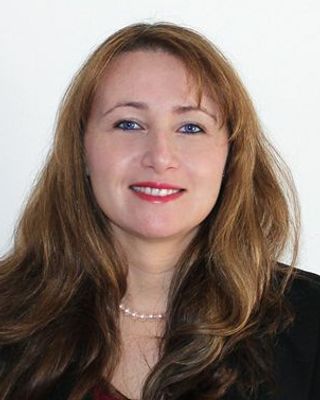 Photo of Dr Carly Aquilina, Psychologist, PsychD, HCPC - Couns. Psych.