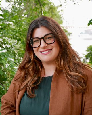 Photo of Dr. Sari Gregory, Pre-Licensed Professional, PsyD