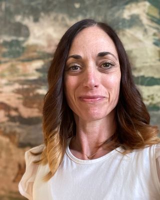 Photo of Amanda Archer, Psychotherapist, MUKCP