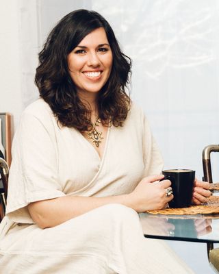 Photo of Natalia Amari, Clinical Social Work/Therapist