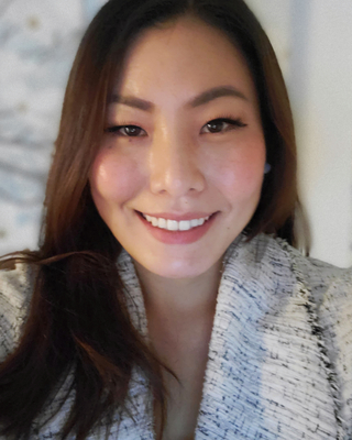 Photo of Innae Julia Kim, Art Therapist in Wainscott, NY