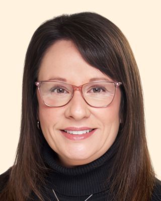 Photo of Angela Dossett, Psychiatric Nurse Practitioner, APRN-NP