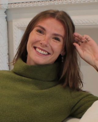 Photo of Audrey Barta, Registered Psychotherapist (Qualifying), MA, BScH