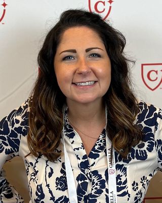 Photo of Natalie Huddleston, Pre-Licensed Professional, MSEd, MFT