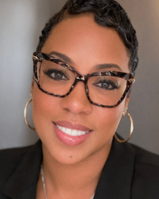 Photo of Tonia Weaver Hill, Psychiatric Nurse Practitioner, PMHNP
