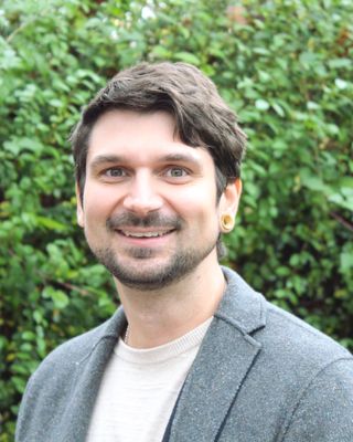 Photo of Alexander Freeman, Psychiatric Nurse Practitioner, PMHNP