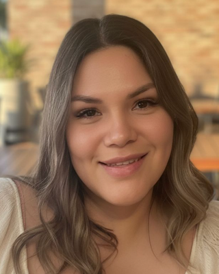 Photo of Sahili Amador, Clinical Social Work/Therapist, LCSW