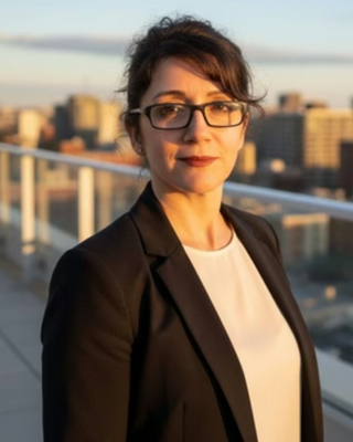 Photo of Hanna Davoodzadeh, Clinical Social Work/Therapist, LCSW
