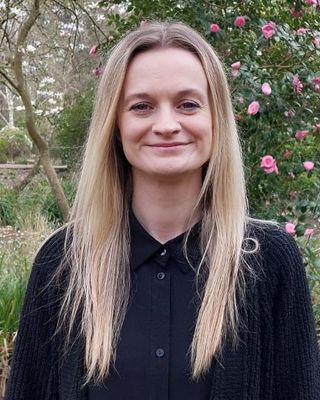 Photo of Karis Hanson, Counsellor, MBACP