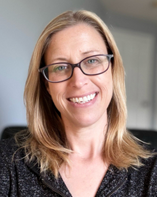 Photo of Jennifer Kline, Licensed Professional Clinical Counselor