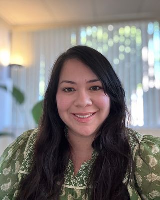 Photo of Jannet Grau, Marriage & Family Therapist, MS, LMFT