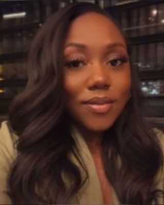 Photo of Mariah Shanstsia Henriques, Clinical Social Work/Therapist, LCSW, LICSW
