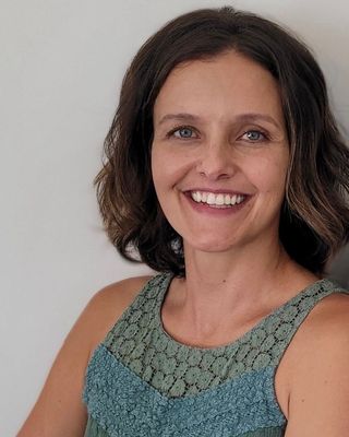 Photo of Megan Azevedo, Pre-Licensed Professional, MSW, RCSWI