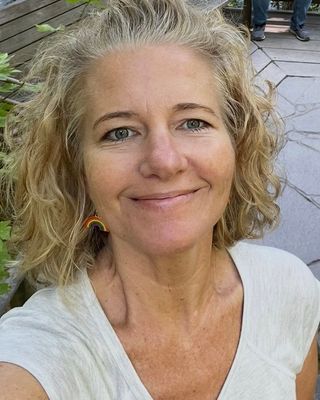 Photo of Heather Lee, Clinical Social Work/Therapist, LCSW, EMDR-C