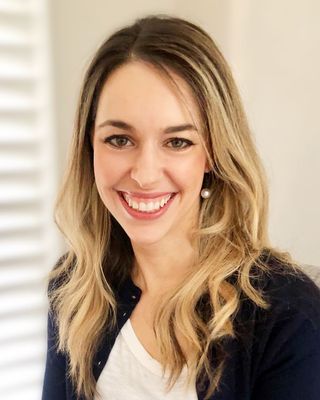 Photo of Elana Campbell, Clinical Social Work/Therapist, LCSW, OSW-C