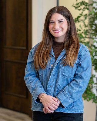 Photo of Hannah Pratz, Licensed Professional Counselor, MA