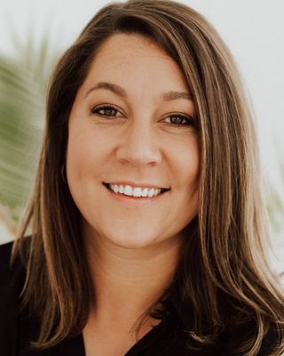 Photo of Hannah Fay, Marriage & Family Therapist, LISW