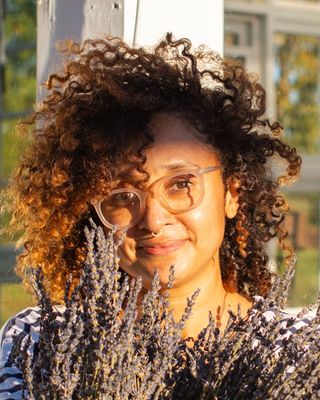 Photo of Raven Stralow, Clinical Social Work/Therapist, LMSW