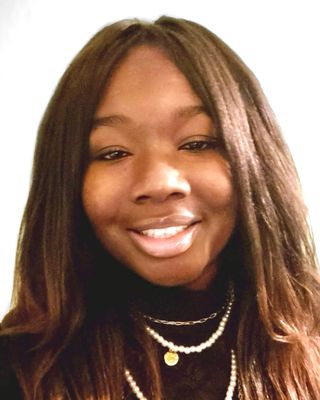 Photo of Abba Gordon, Psychotherapist, MSc, MUKCP