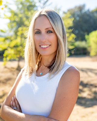 Photo of Kelley M. Cantos, Pre-Licensed Professional, MA, AMFT, PCC