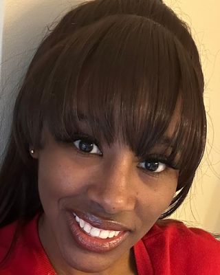 Photo of Jasmine L Simmons, Pre-Licensed Professional