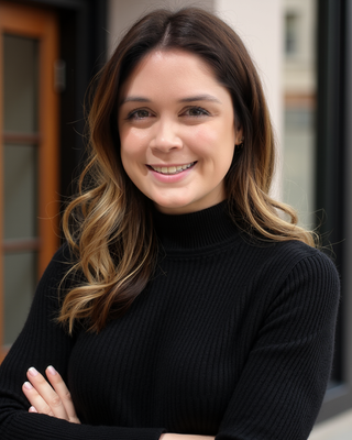 Photo of Dr. Mackenzie Collen, Pre-Licensed Professional, PsyD