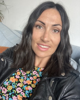 Photo of Maria Lomax, Counsellor, MBACP