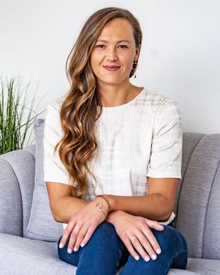 Photo of Kamila Tan, Associate Clinical Social Worker, ACSW, MPH