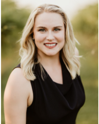 Photo of Lisa Vanderheiden, Licensed Mental Health Counselor Associate, MHCI