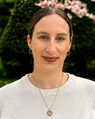 Photo of Kayla Paris, Counselor, LCPC