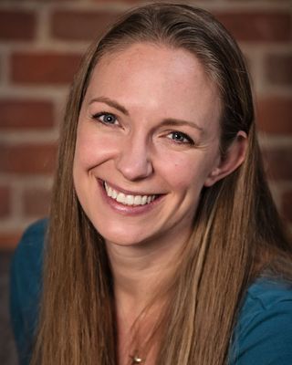 Photo of Dr. Lauren Ashbaugh, Psychologist, Ph.D.