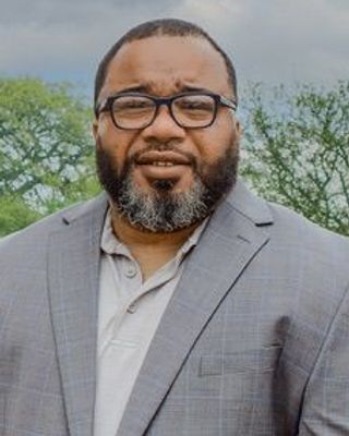 Photo of Dexter Williams, Psychiatric Nurse Practitioner, DNP, MSN, PMHNP