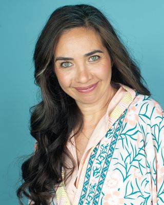 Photo of Bahar Ghafelehbashi, RP, BEd, Registered Psychotherapist