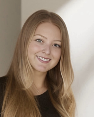 Photo of Jordan Buckley, Licensed Mental Health Counselor, LMHC