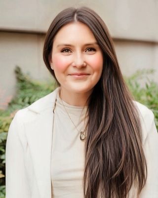 Photo of Kelly McCabe, Clinical Social Work/Therapist, LCSW-C