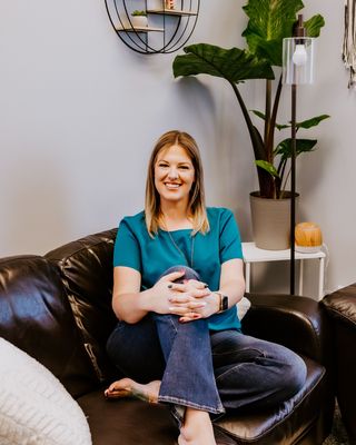 Photo of Laura Johnston - Laura Johnston- Legacy Counselling, Counsellor, MACP, CCC, CCTP, CATP, CIMHP