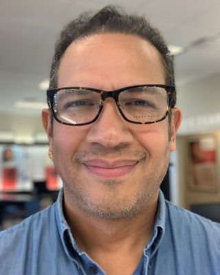 Photo of Juan B Pena, Clinical Social Work/Therapist, PhD, LCSW
