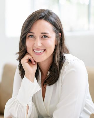 Photo of Ellie Dierker, Clinical Social Work/Therapist, LCSW